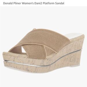 Donald Pliner Platform Sandal, size 9.5